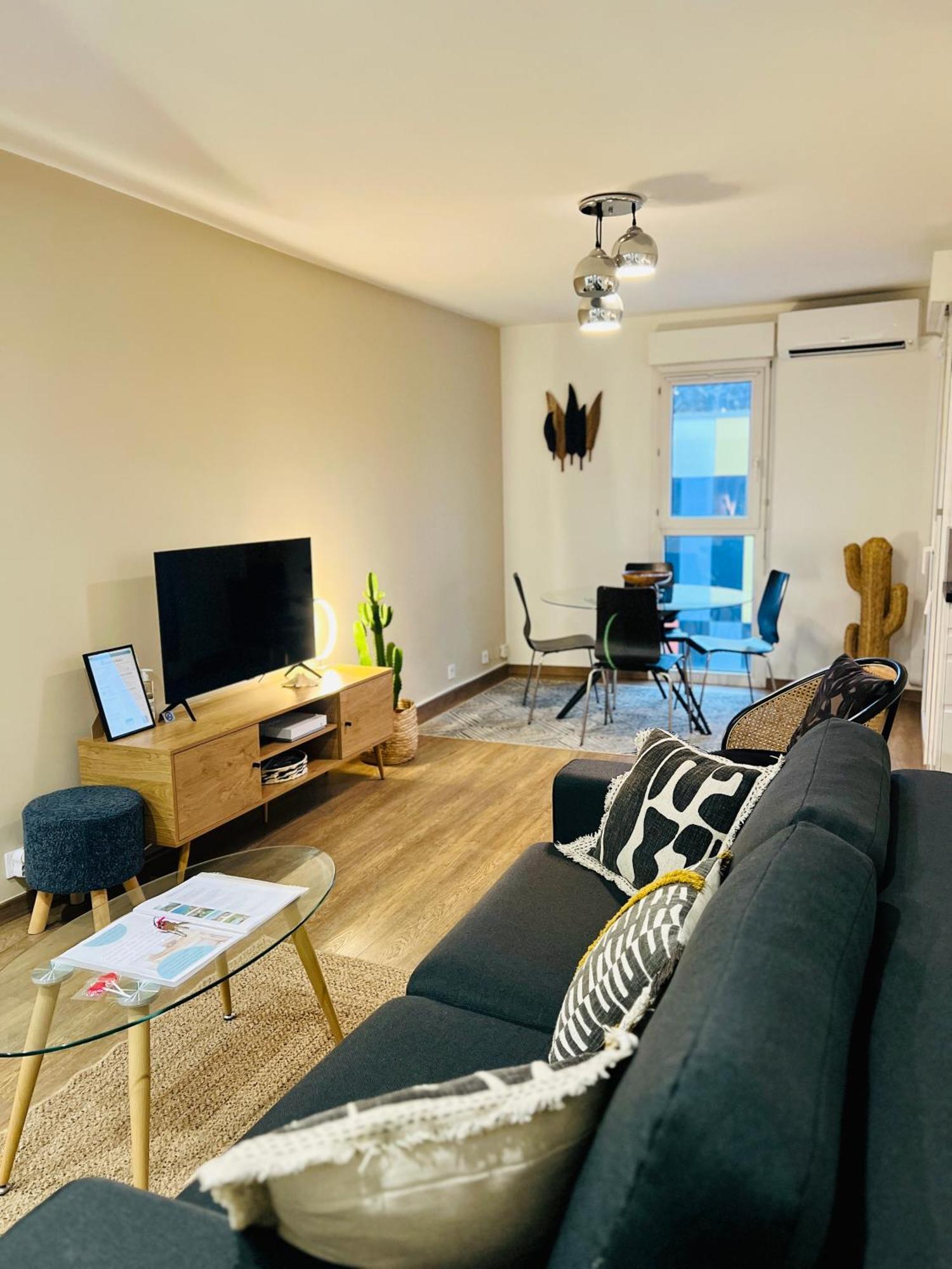 Apartamento T2 Beaux Arts Parking Prive Gratuit Montpellier